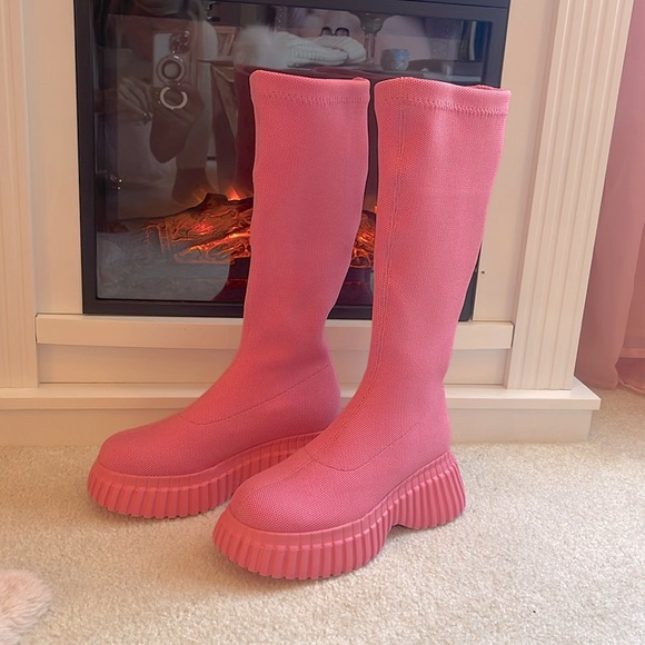 New/WOT/ Pink Knit Retro Platform Tall Boots💖 - Picture 1 of 16